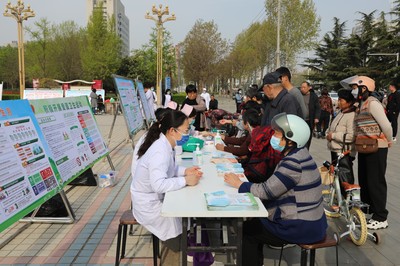 中牟縣開展第36個(gè)愛國衛(wèi)生月集中宣傳活動(dòng) 企業(yè)參與構(gòu)筑健康防線